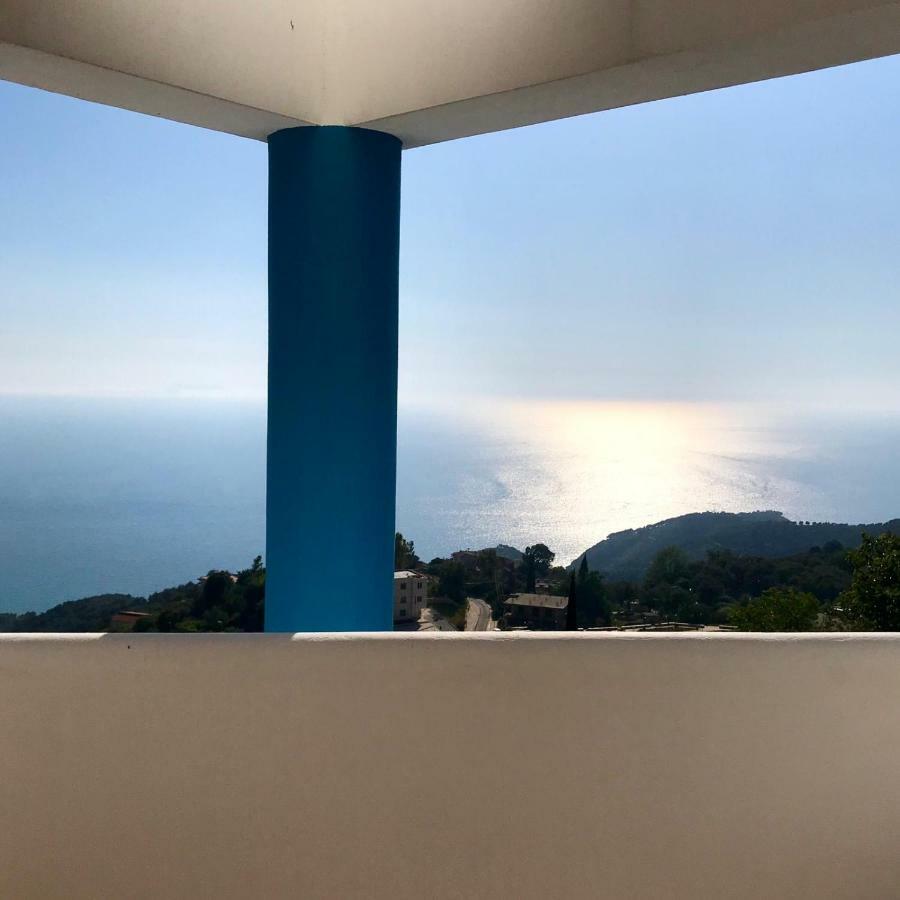 Paradise Lukova Hotel エクステリア 写真